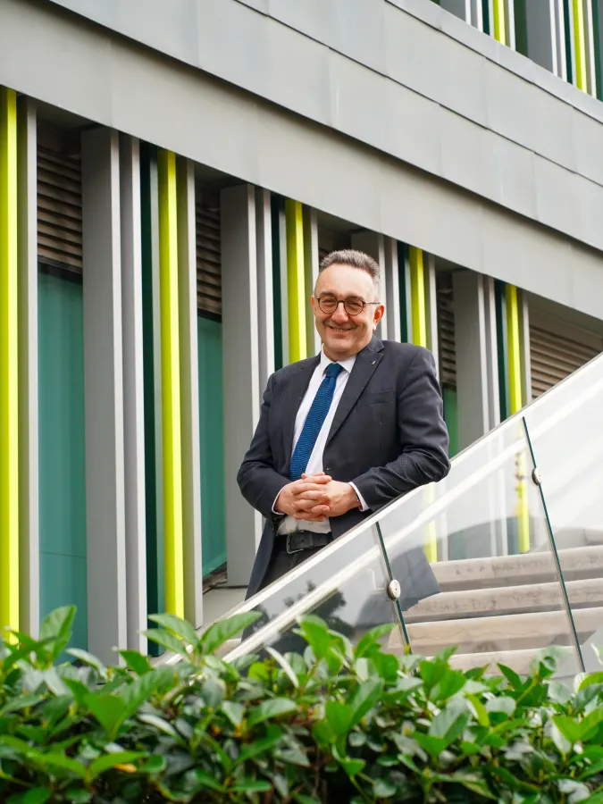 Prof. Dr. Mert Şentürk